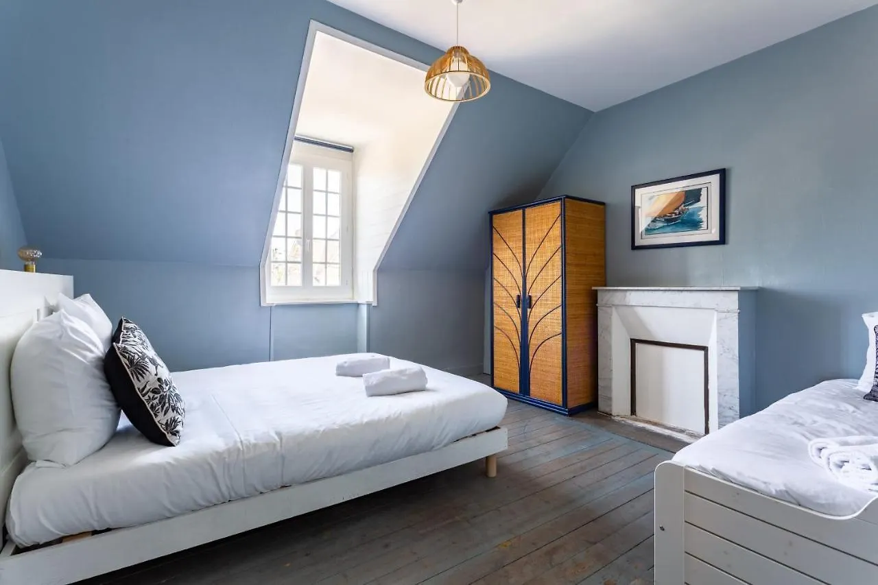 Holiday home Villa Cezembre - Belle Maison 6 Chambres Proche Plage Du Sillon Saint-Malo